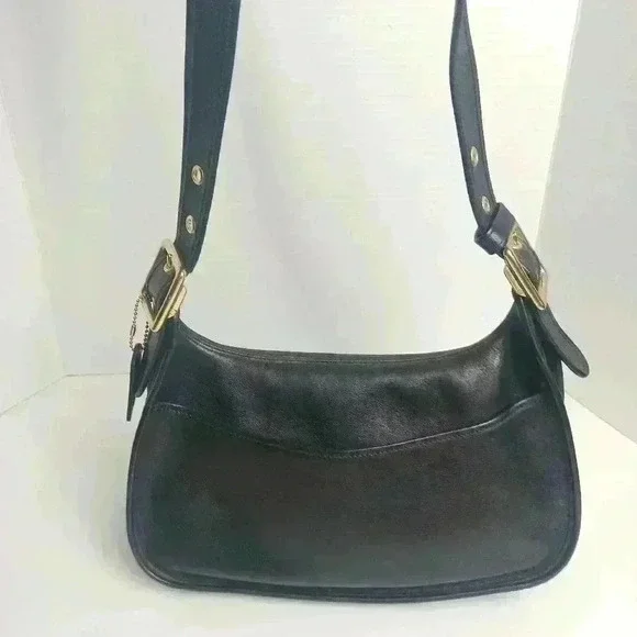 Rare Coach 9338 Legacy Crescent Leather Hobo Shoulder Bag EXCELLENT Condition - Picture 4 of 10